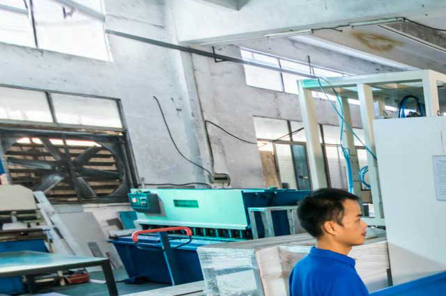 鋁型材CNC數控加工與傳統加工的區別